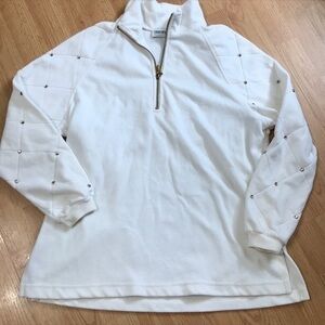 Bloomingdales women’s 1/2 zip pullover sweatshirt